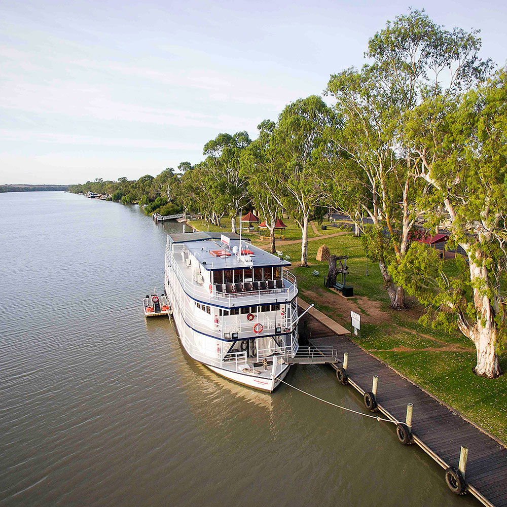 Proud Mary riverboat