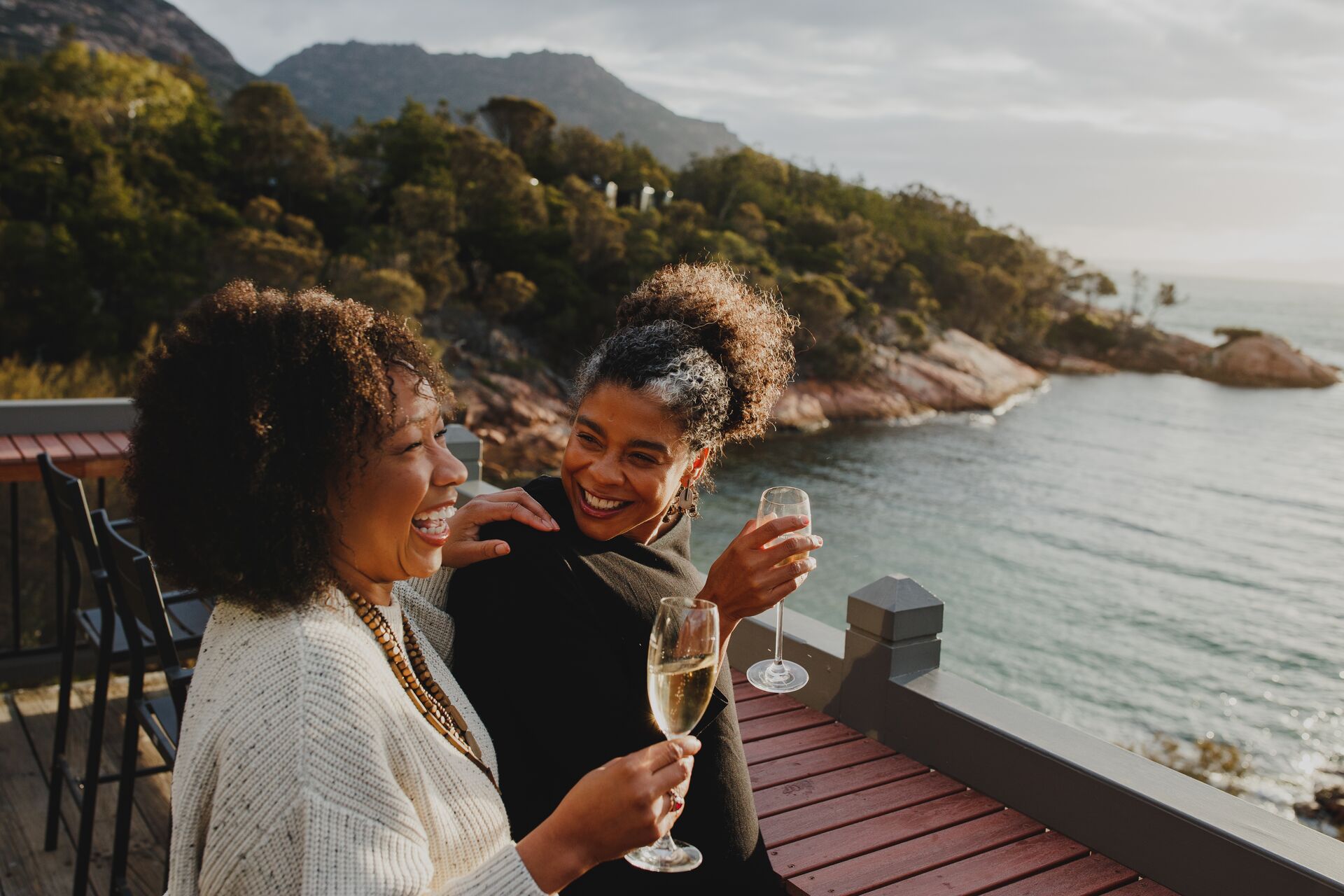 Large FREYCINET LODGE SUNSET DECK AATKINGS 00021